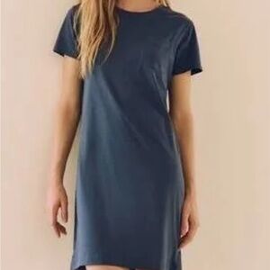 Pact T-shirt dress size large. NWT